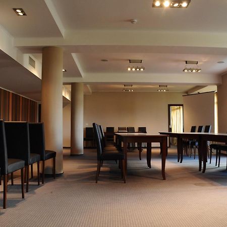 Anthimos Hotel Băile Felix Екстериор снимка
