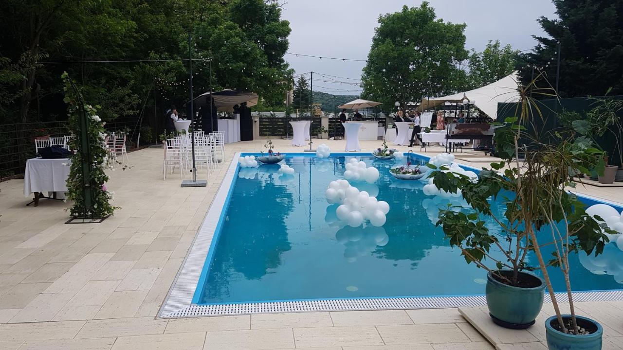 Anthimos Hotel Băile Felix Екстериор снимка