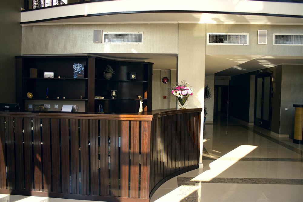 Anthimos Hotel Băile Felix Екстериор снимка