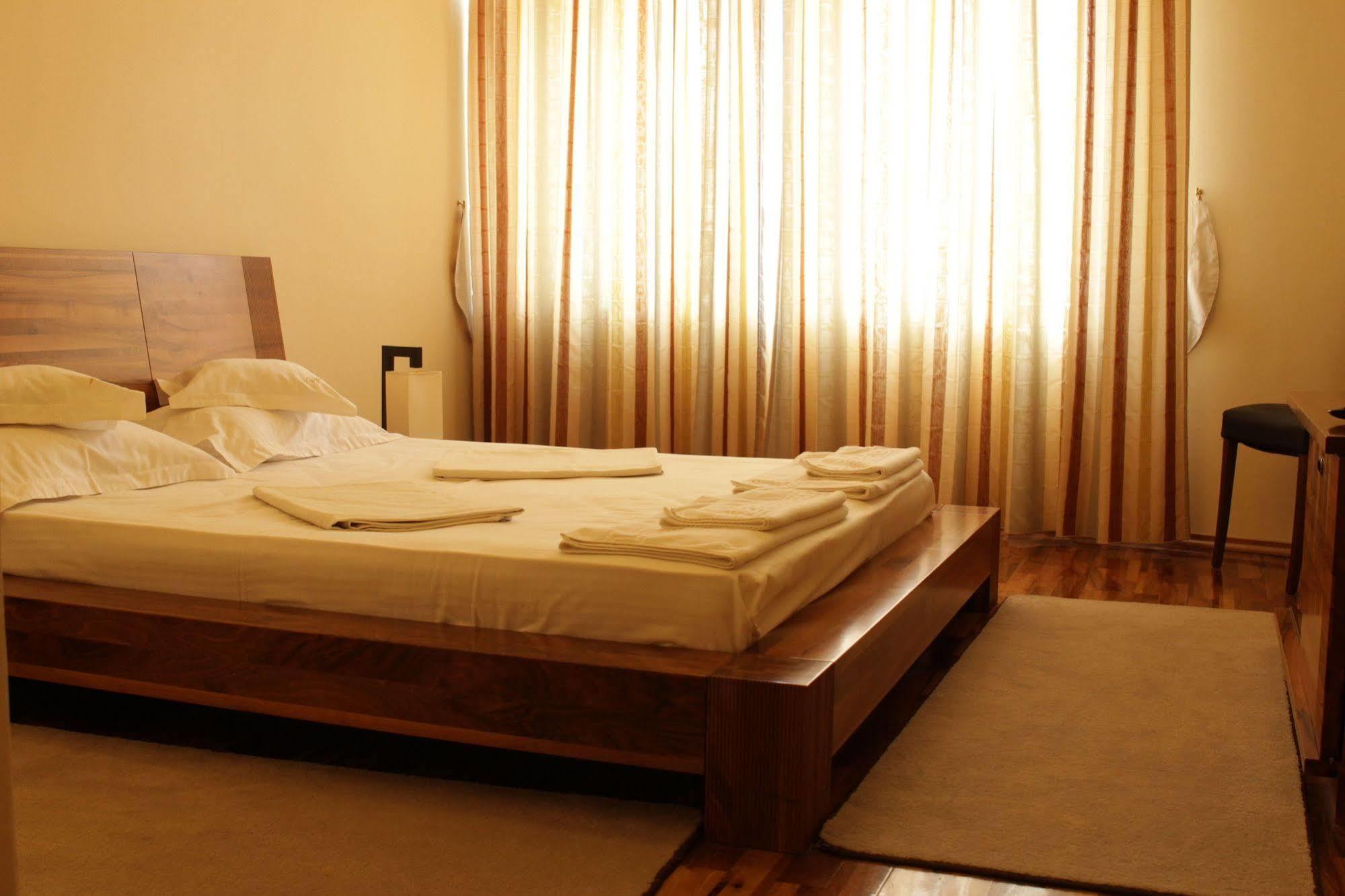 Anthimos Hotel Băile Felix Екстериор снимка