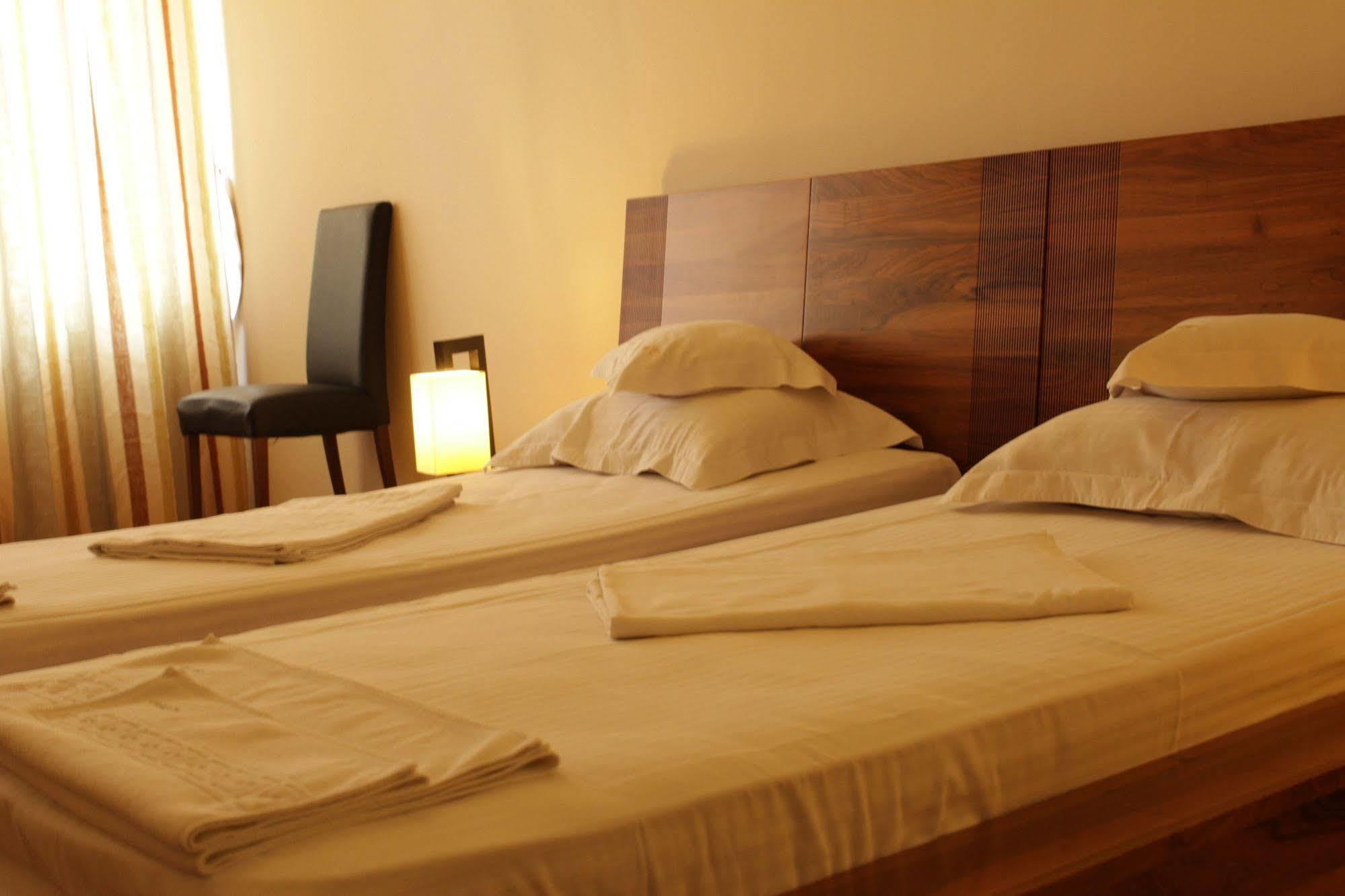 Anthimos Hotel Băile Felix Екстериор снимка